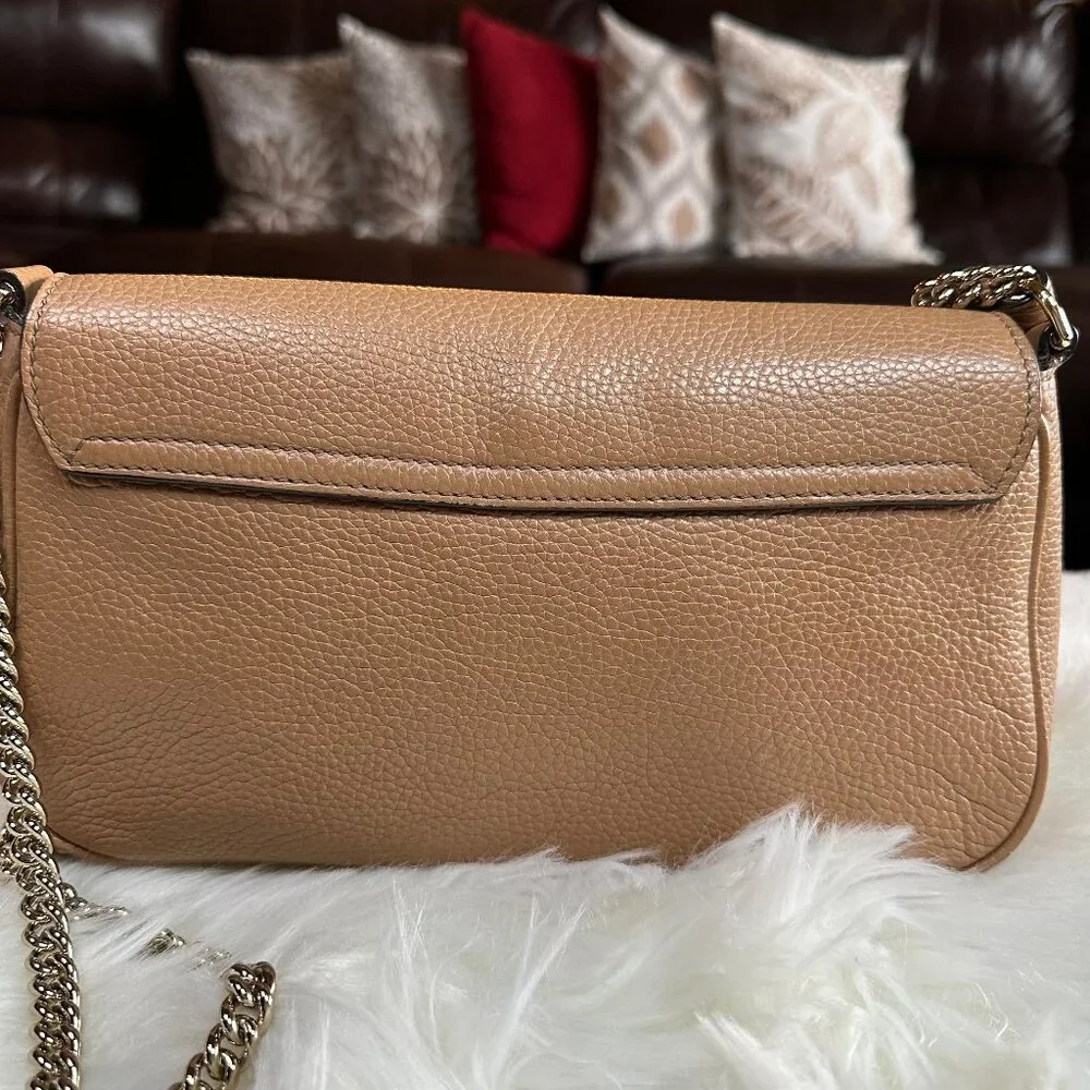 ❌SOLD❌ Authentic Gucci Medium Soho Pebbled Clafskin Leather Long Flap Crossbody - Picture 4 of 17